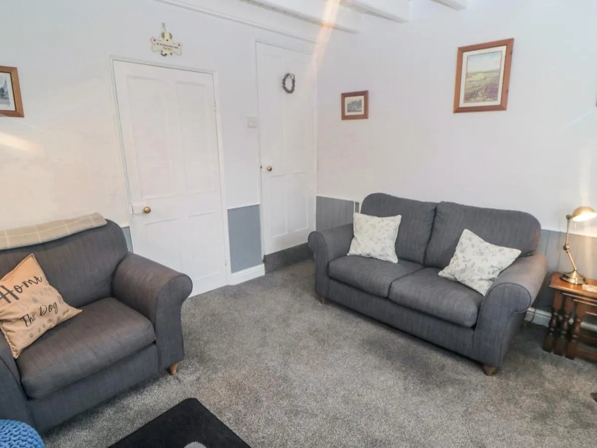 Willa 31 Outgang Road Pickering