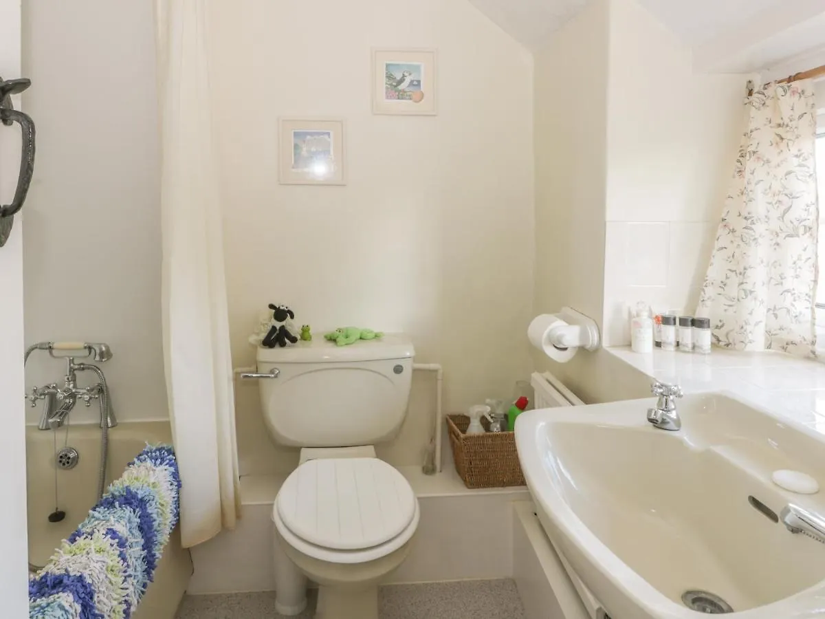 Willa 31 Outgang Road Pickering